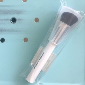 Rodan and fields dermacosmetics liquid brush